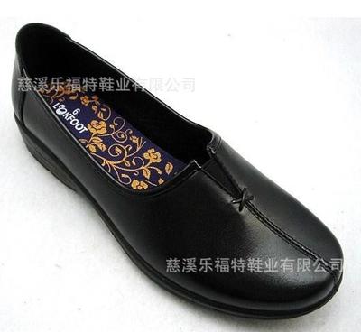 浙江工厂生产 春秋款真皮女鞋 PU注塑坡跟大底妈妈鞋