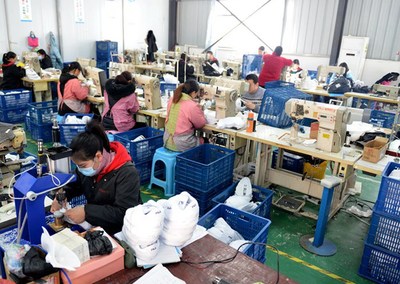 合联胜鞋服厂“落户”官渡