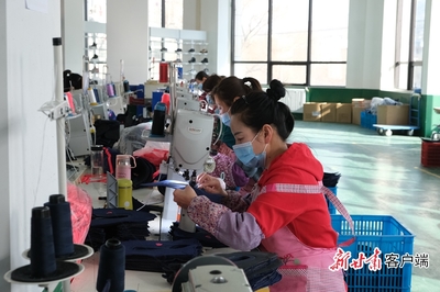 奋进新征程 建功新时代——喜迎省第十四次党代会: 武山转型发展正扬帆，鞋业销售迈向新台阶